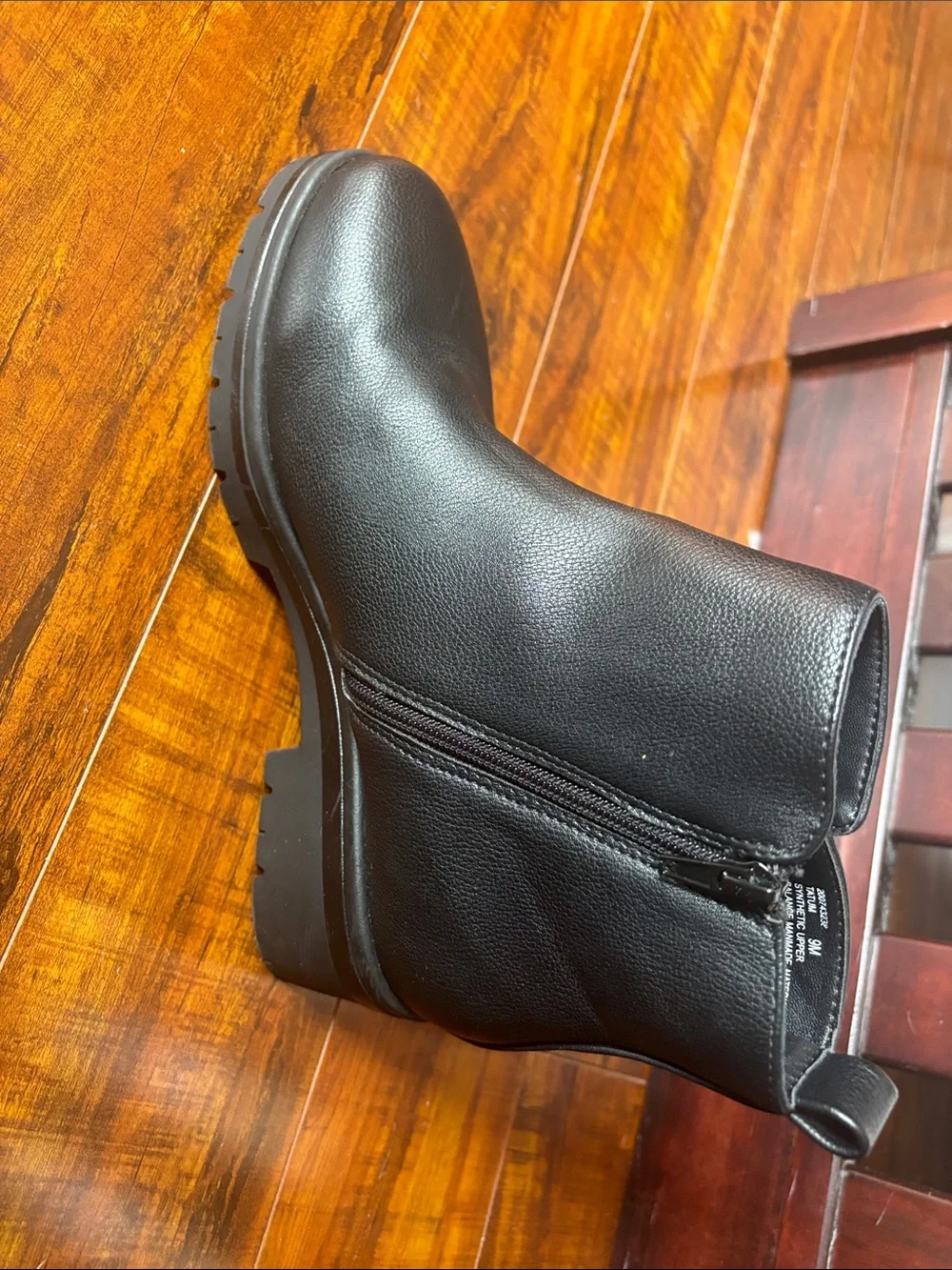 Kelly & Katie sleek black